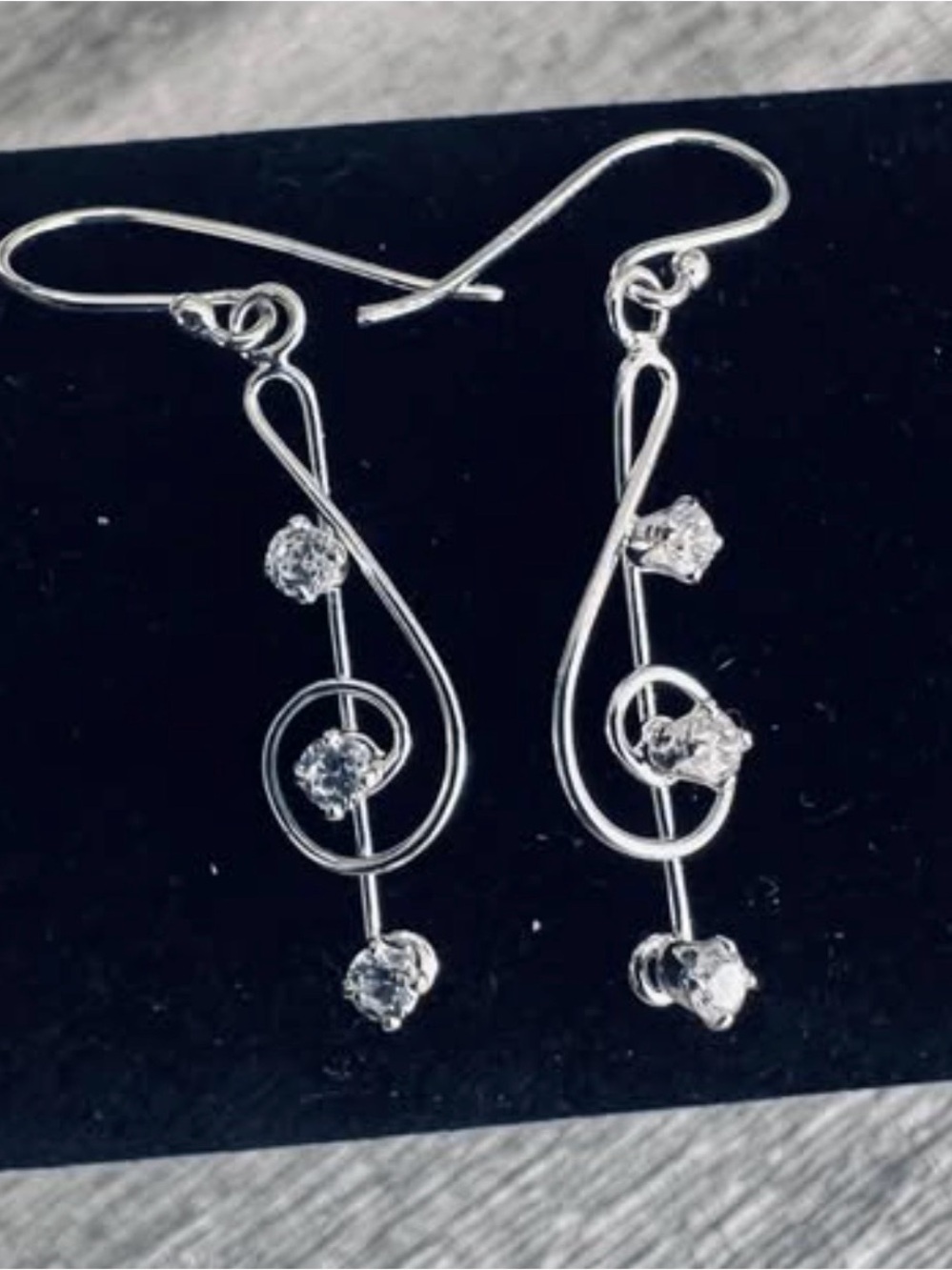 🎶 New! Sterling Silver Treble Clef Note Dangle Earrings w Zircons & Gift Bag